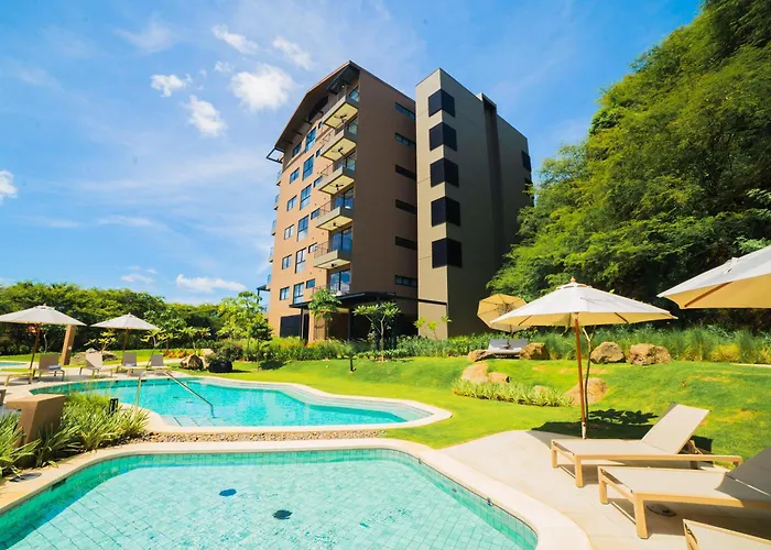Naumi N452 | High Floor 2br Ocean View In Playas Del Coco *